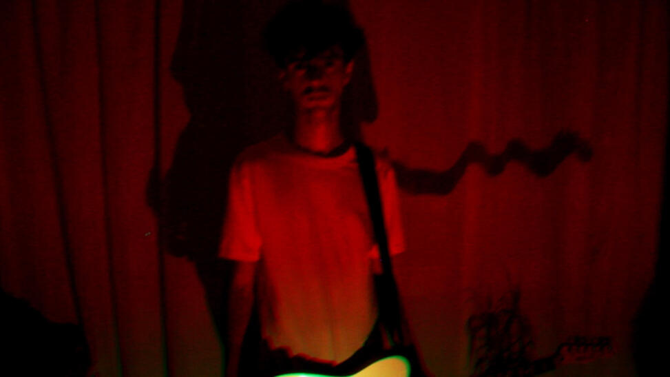 Rodriguez Rodriguez - Vicios baratos (Videoclip) Rodriguez Rodriguez - Vicios baratos (Videoclip)
